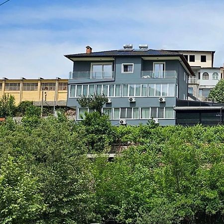 Home 12 Librazhd Экстерьер фото