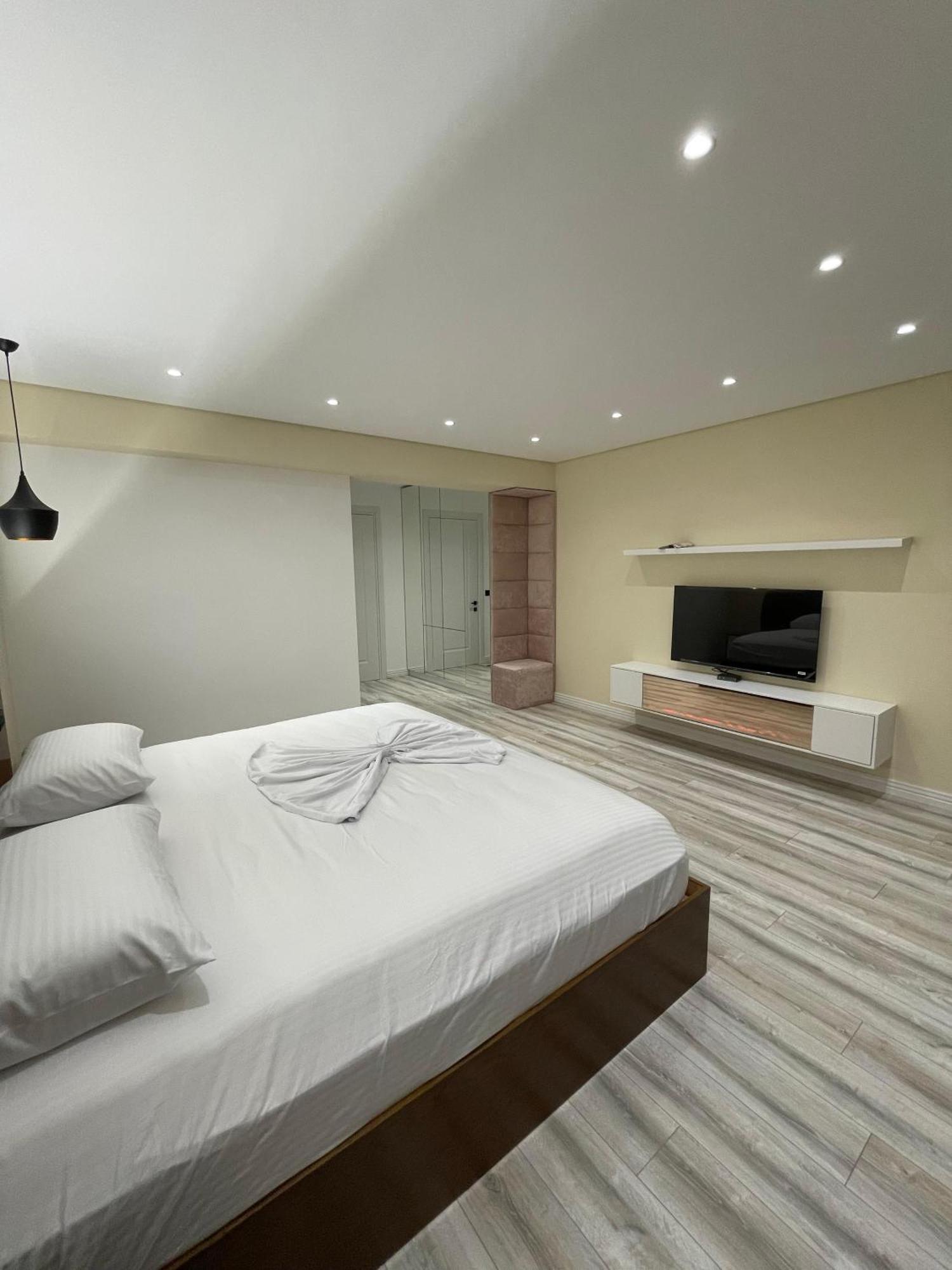 Home 12 Librazhd Экстерьер фото