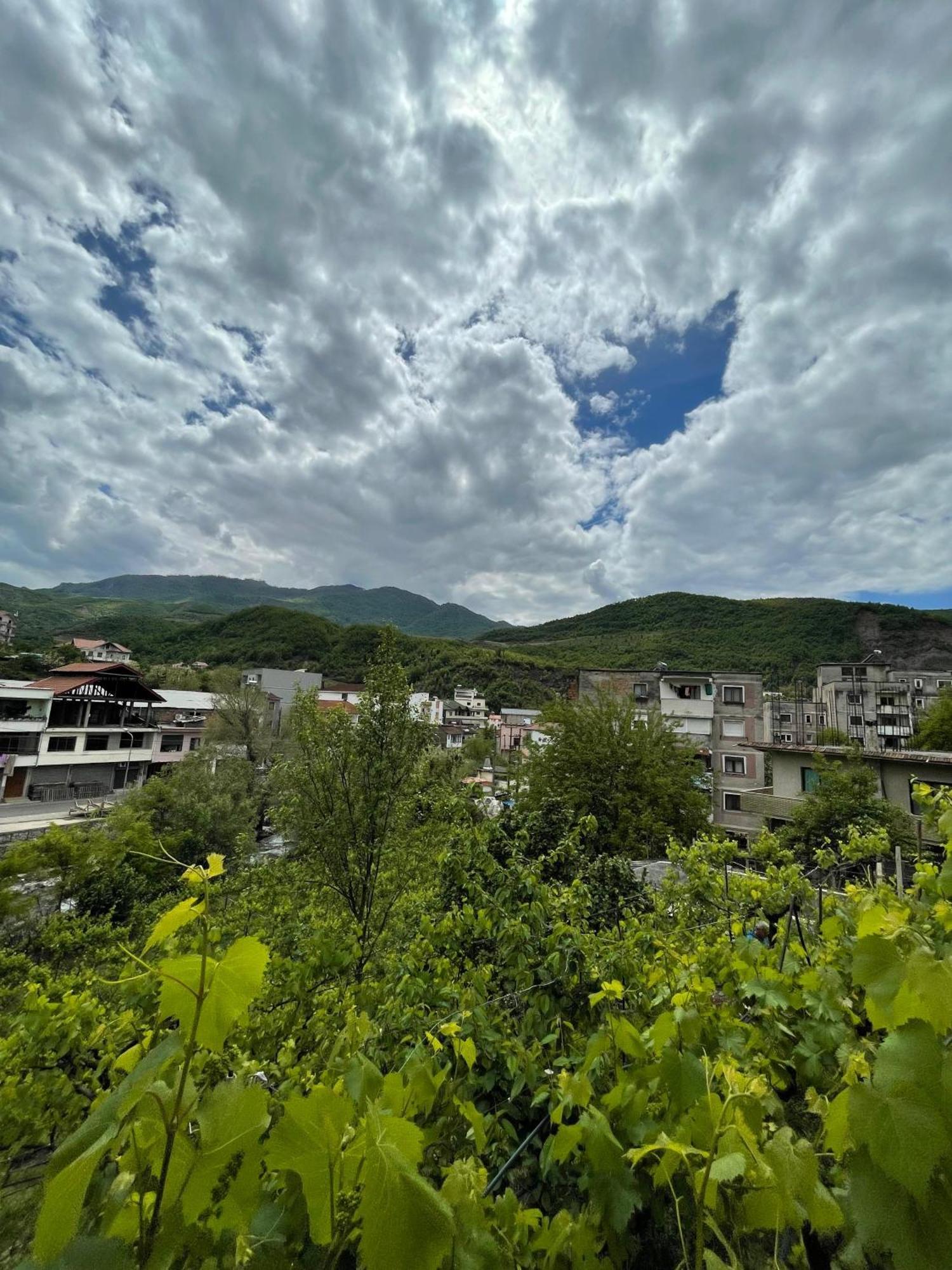 Home 12 Librazhd Экстерьер фото