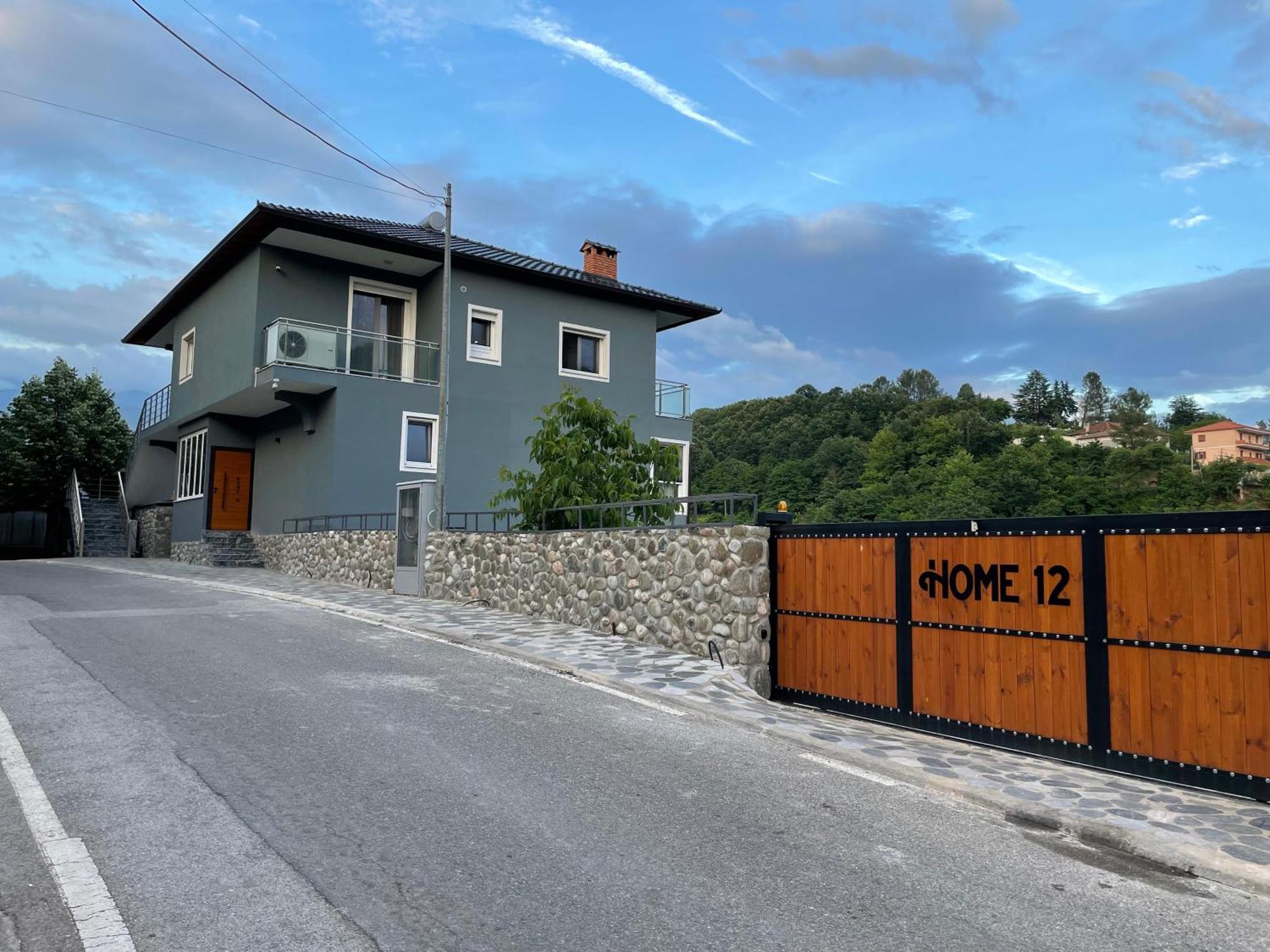 Home 12 Librazhd Экстерьер фото