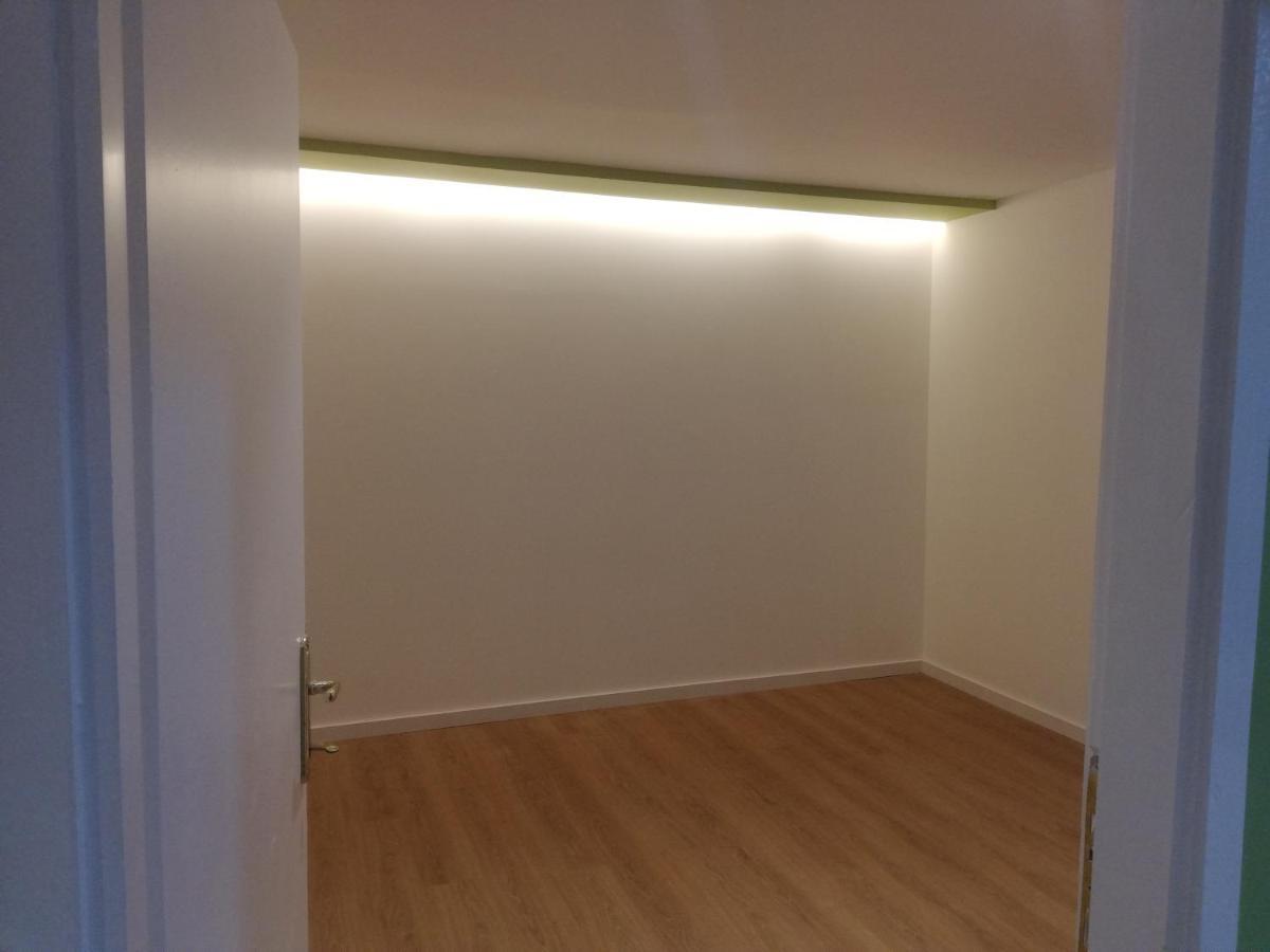 Home 12 Librazhd Экстерьер фото