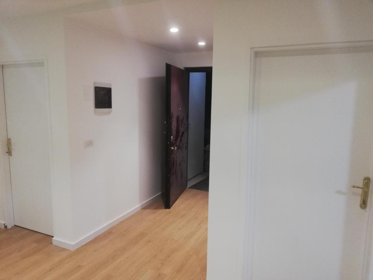 Home 12 Librazhd Экстерьер фото